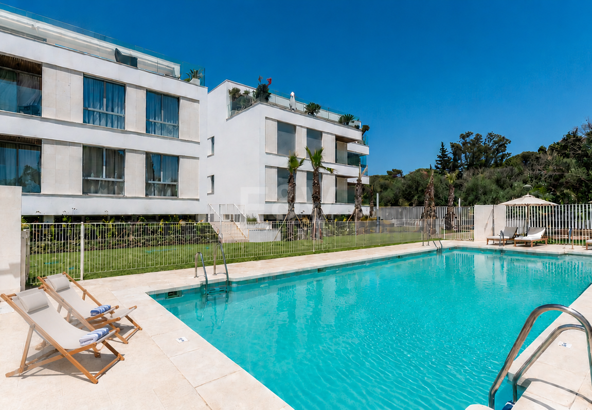 Apartamento moderno junto a la playa con servicios premium