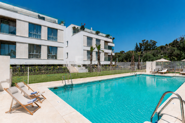 Apartamento moderno junto a la playa con servicios premium
