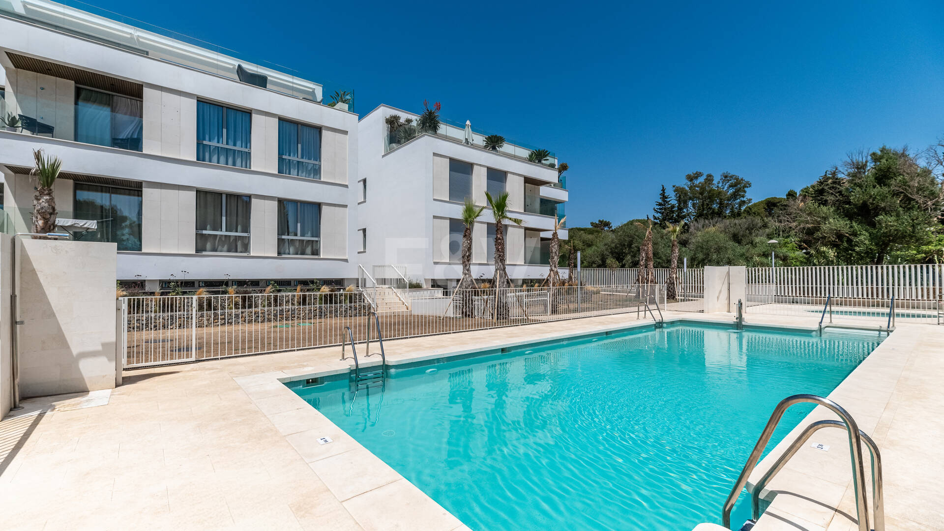 Lägenhet till salu i Elviria, Marbella Öst
