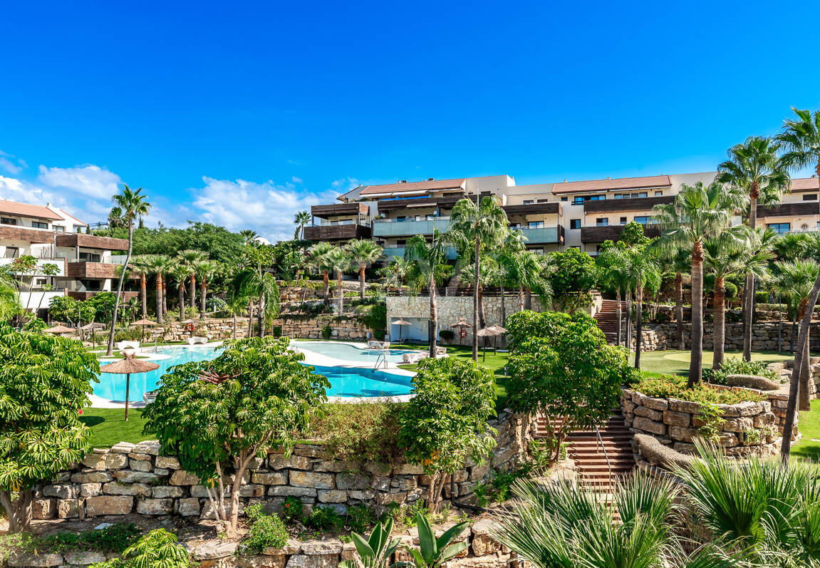 Sweeping Sea-View Penthouse in Los Flamingos Golf Resort | Mid & Long-Term Rent