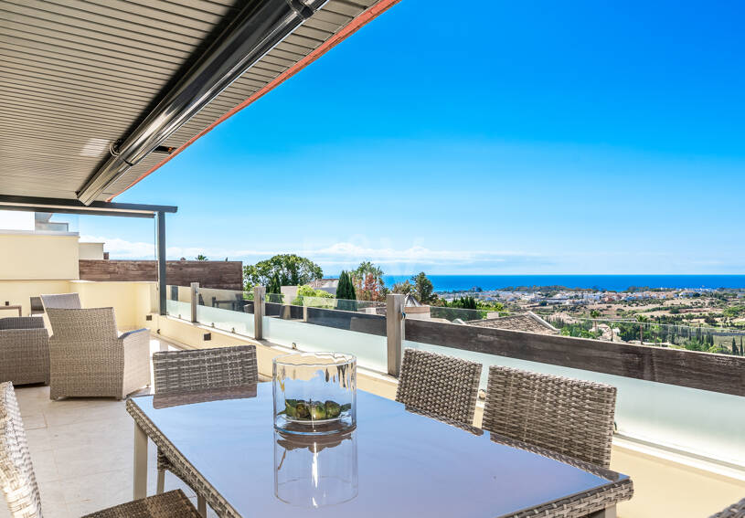 Sweeping Sea-View Penthouse in Los Flamingos Golf Resort | Mid & Long-Term Rent