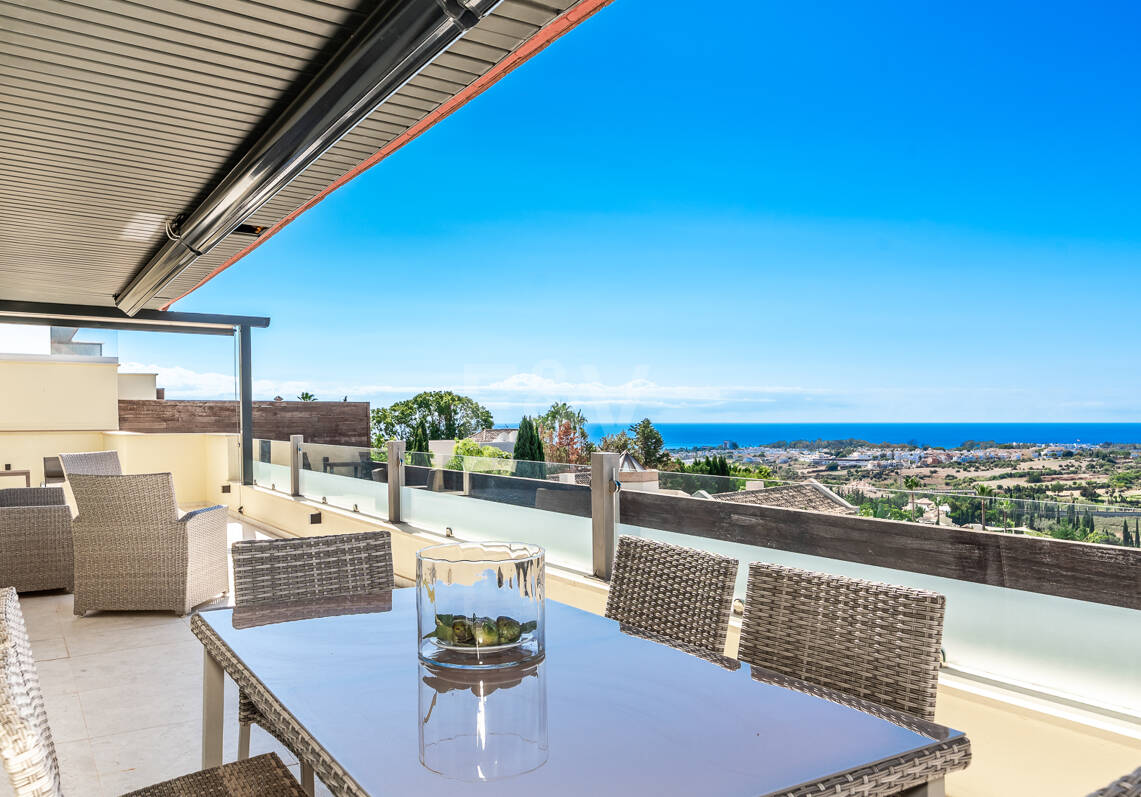 Großzügiges Penthouse mit Meerblick im Golfresort Los Flamingos | Mittel- & Langzeitmiete