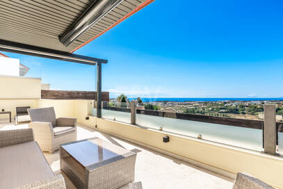 Sweeping Sea-View Penthouse in Los Flamingos Golf Resort | Mid & Long-Term Rent