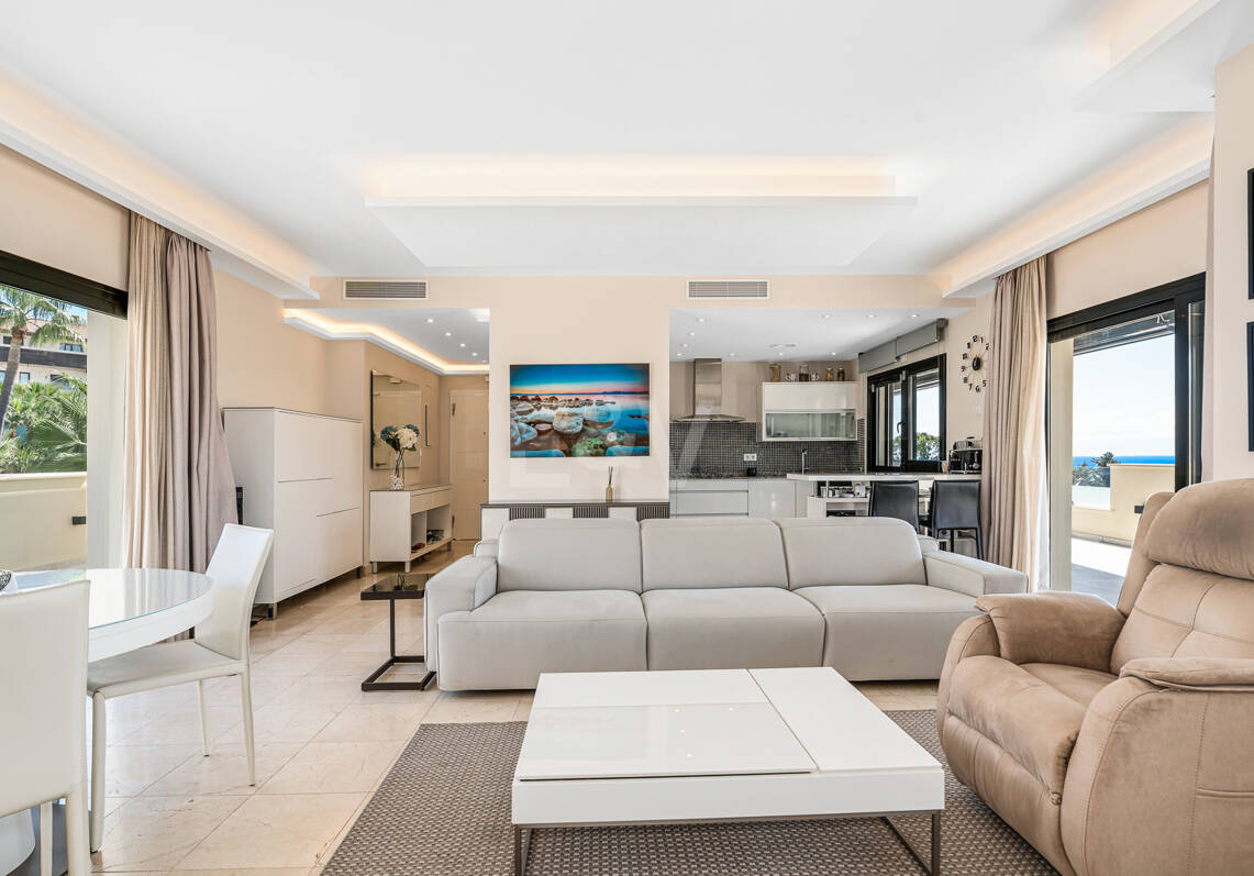 Großzügiges Penthouse mit Meerblick im Golfresort Los Flamingos | Mittel- & Langzeitmiete