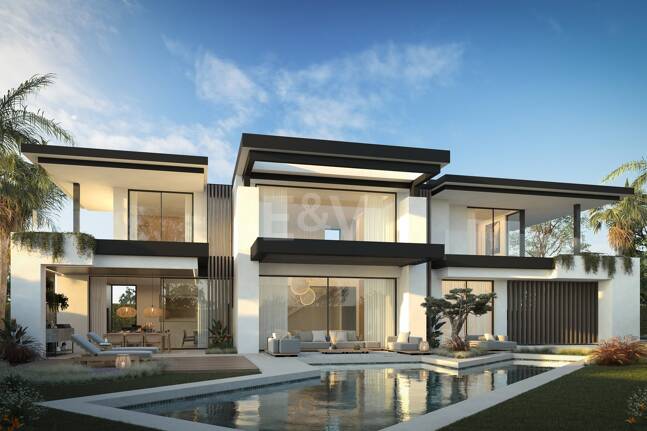 Vida ultraexclusiva en la mejor zona de Marbella con vistas al mar y a la montaña
