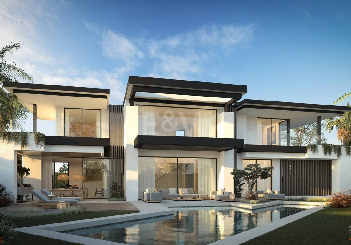 Ultra-Exclusive Living in Marbella's Prime Location with Sea & Mountain Views