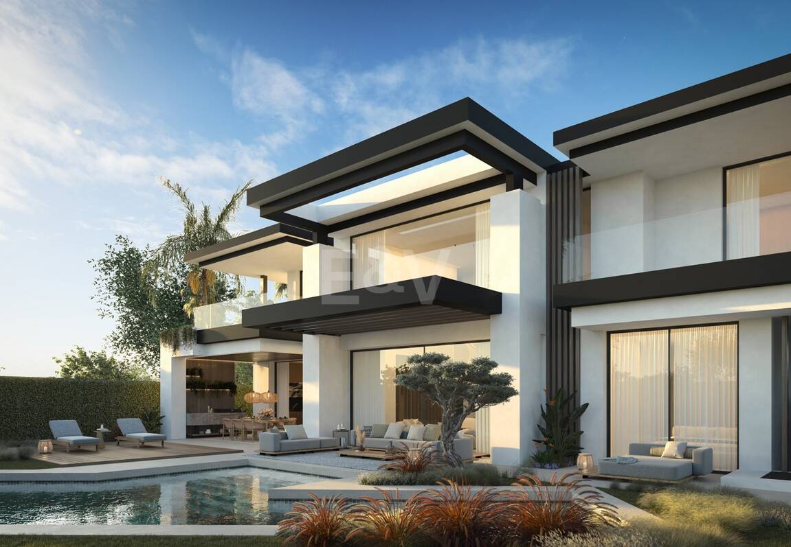 Vida ultraexclusiva en la mejor zona de Marbella con vistas al mar y a la montaña