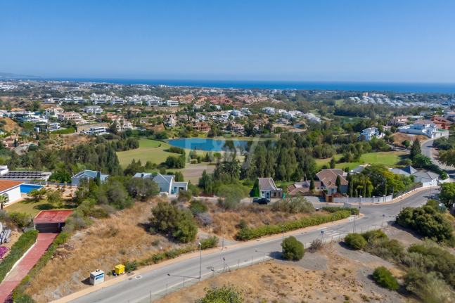 Dzialka na sprzedaż w La Alqueria, Mijas