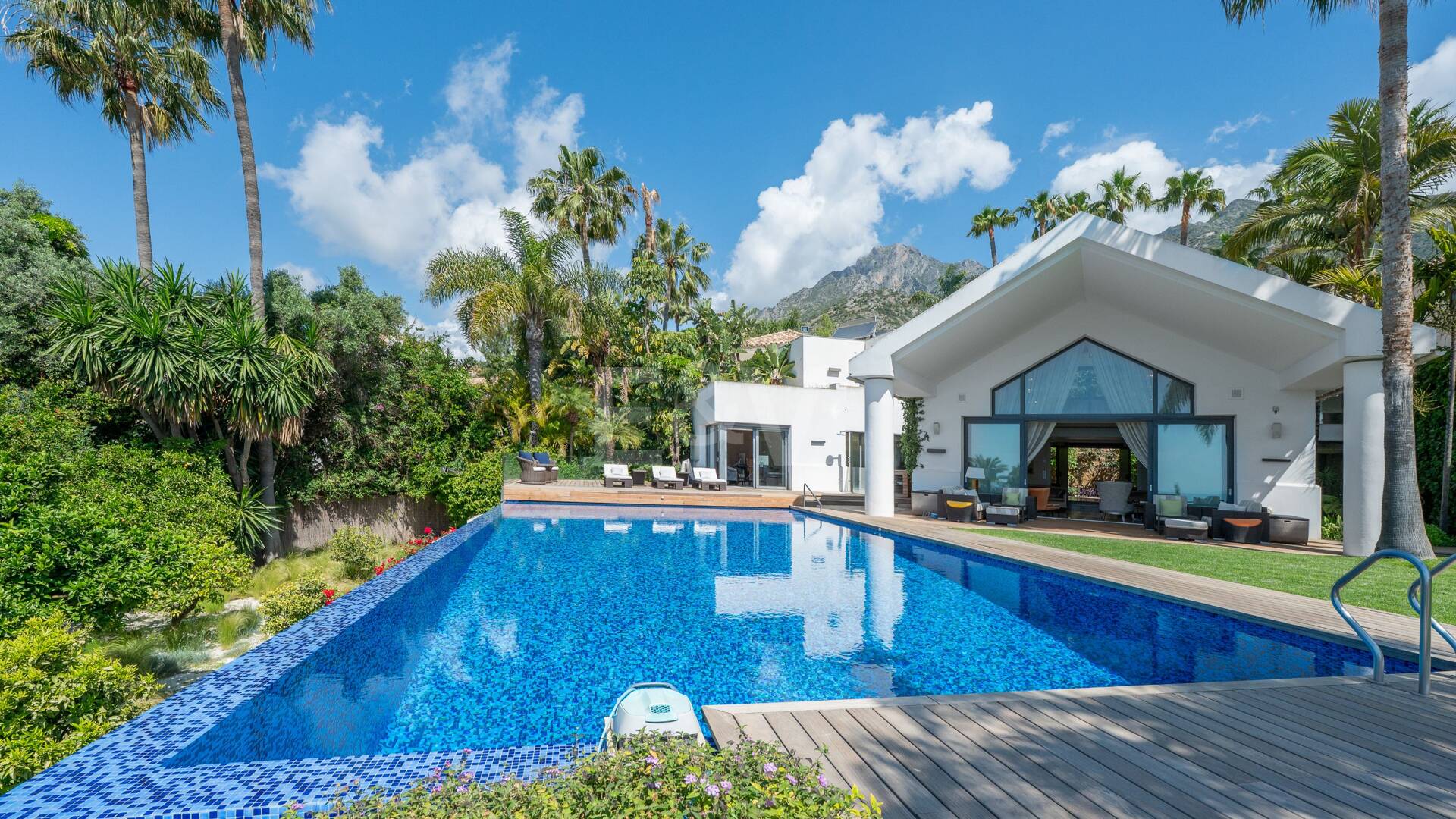 Willa do wynajęcia w Marbella Golden Mile, Marbella (Wszystkie obszary)