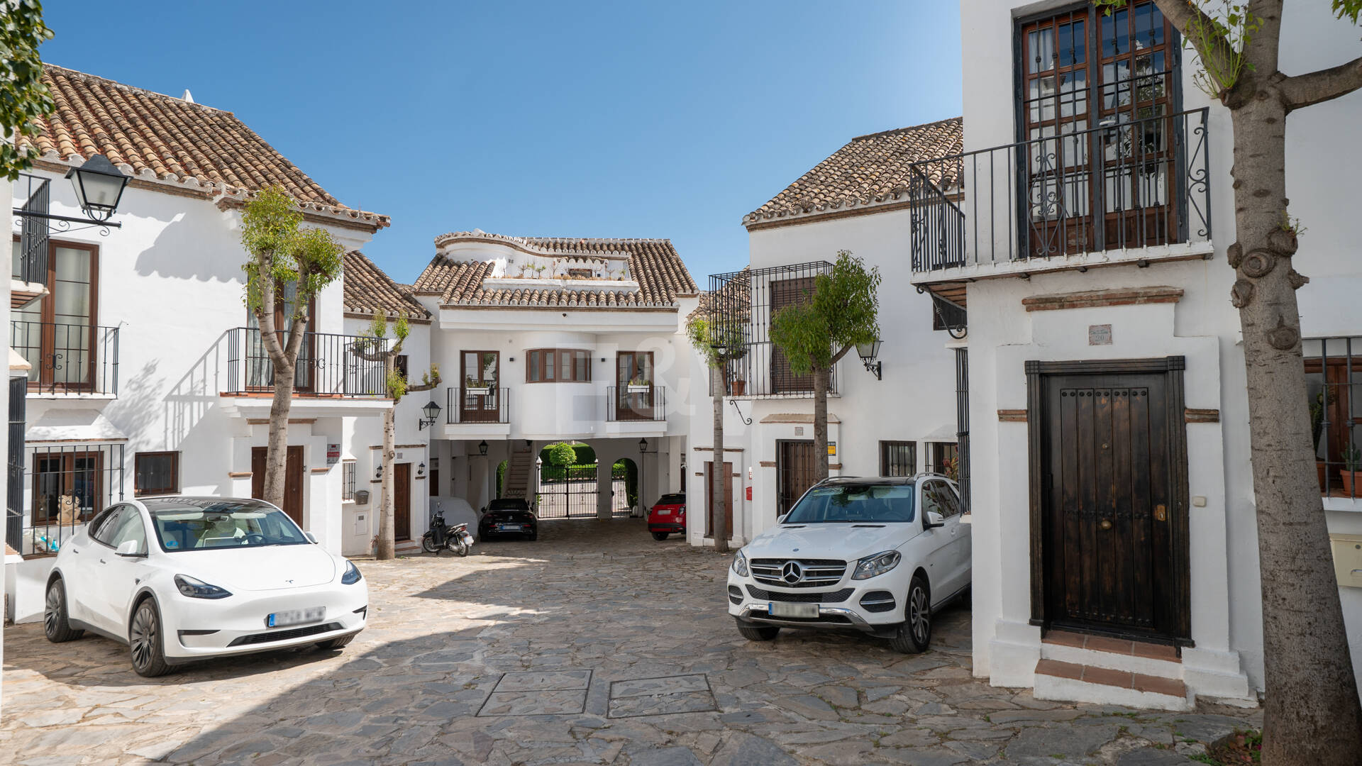 Andalusian charm with Nordic interiors in Nagüeles, The Golden Mile Marbella