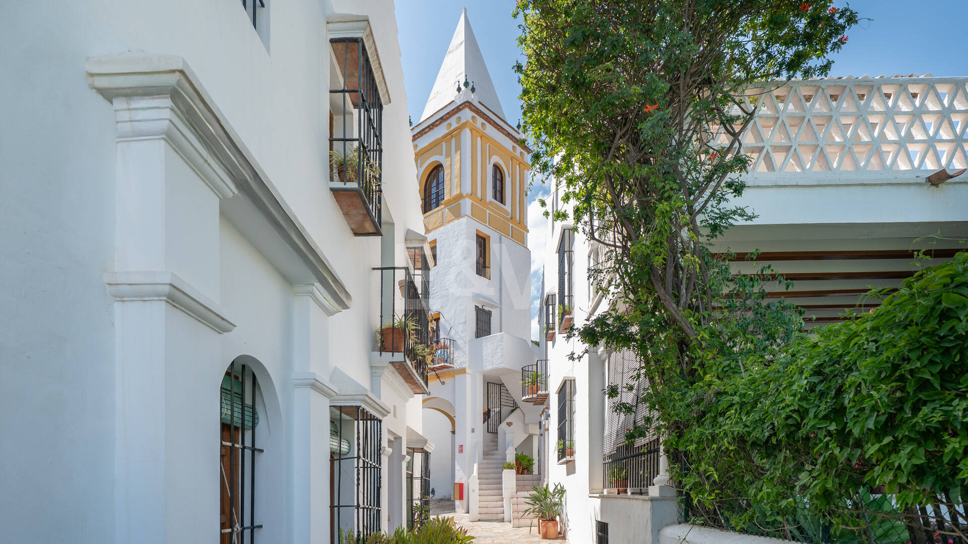 Andalusian charm with Nordic interiors in Nagüeles, The Golden Mile Marbella