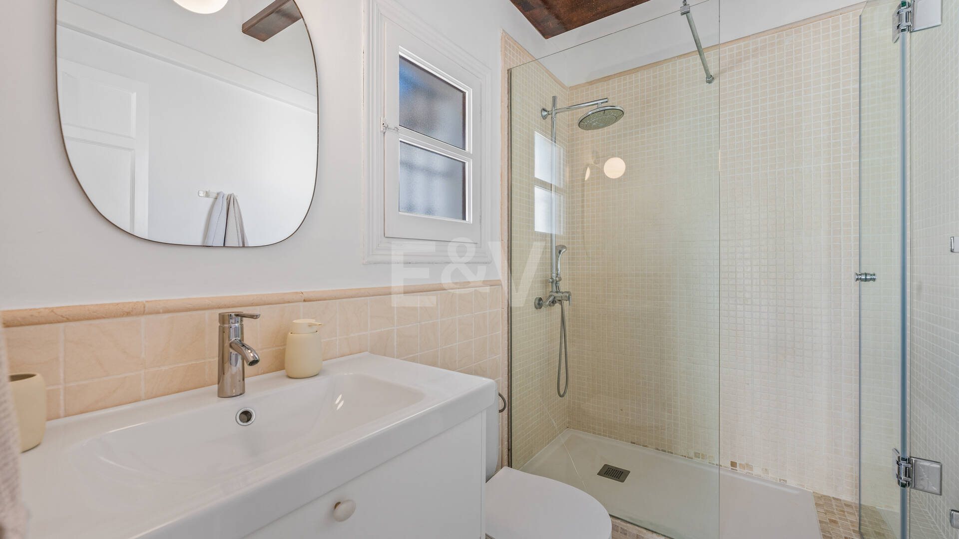 Andalusian charm with Nordic interiors in Nagüeles, The Golden Mile Marbella