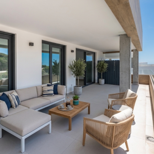 Apartament z widokiem na morze w Altos de Los Monteros w Marbelli z udogodnieniami na poziomie kurortu