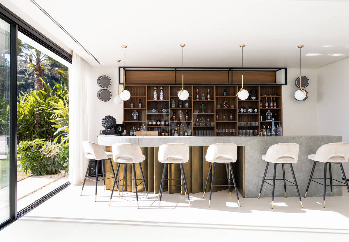 Moderne Luxusvilla mit Panoramablick