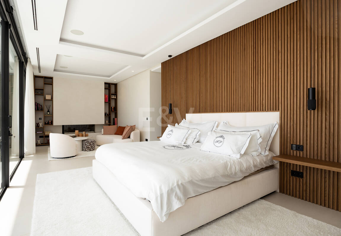 Moderne Luxusvilla mit Panoramablick