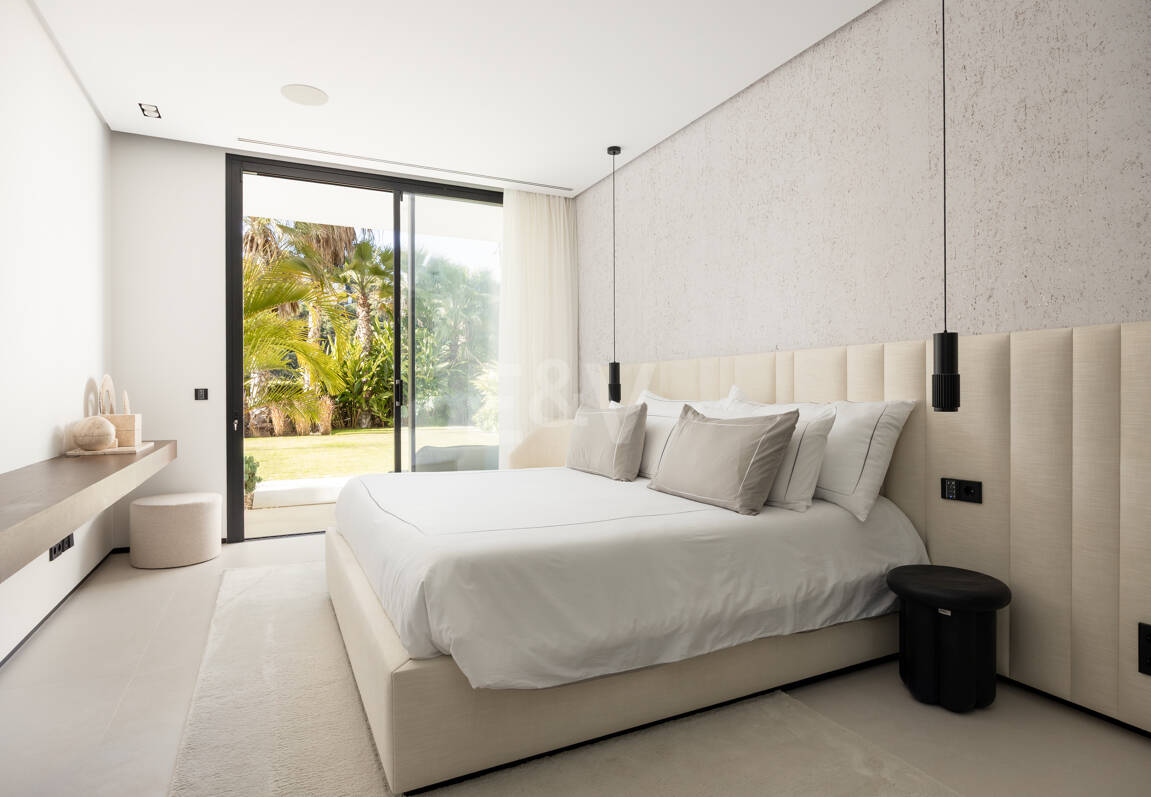 Moderne Luxusvilla mit Panoramablick