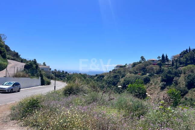 Terrain à vendre en El Rosario, Marbella Est
