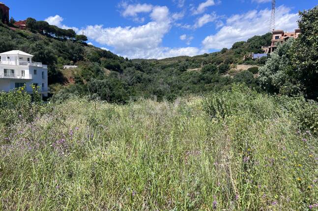 Terrain à vendre en El Rosario, Marbella Est
