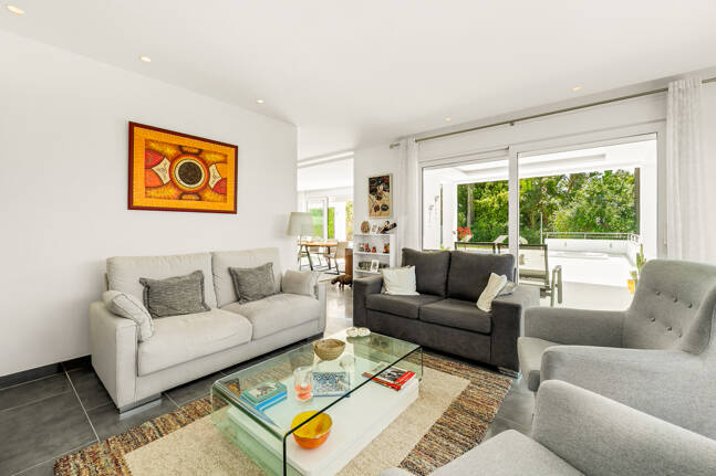 Villa till salu i El Rosario, Marbella Öst