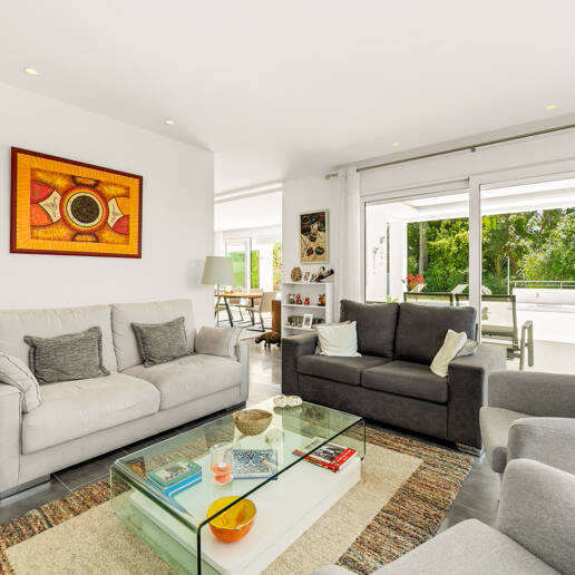Villa till salu i El Rosario, Marbella Öst