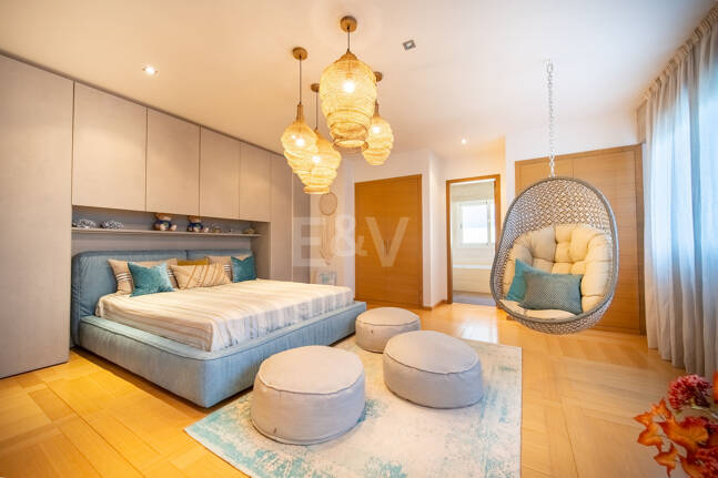 Moderne Villa nahe Golf, Annehmlichkeiten und separatem Apartment