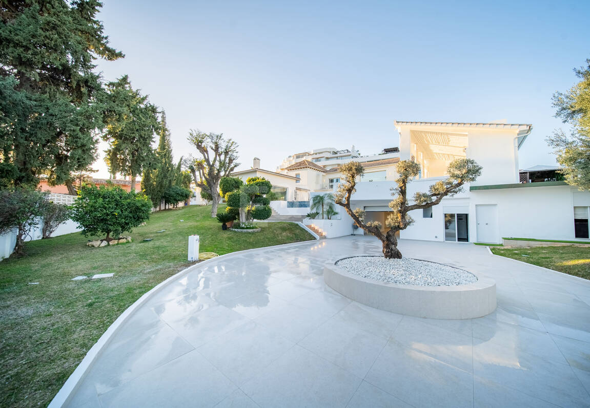 Moderne Villa nahe Golf, Annehmlichkeiten und separatem Apartment