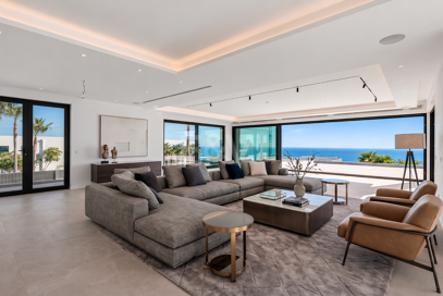 Frontline Golf Villa with Stunning Sea Views