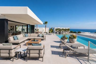Frontline Golf Villa with Stunning Sea Views