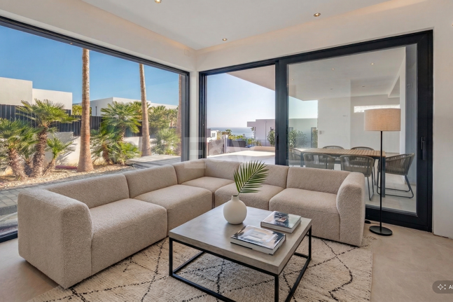 Frontline Golf Villa with Stunning Sea Views