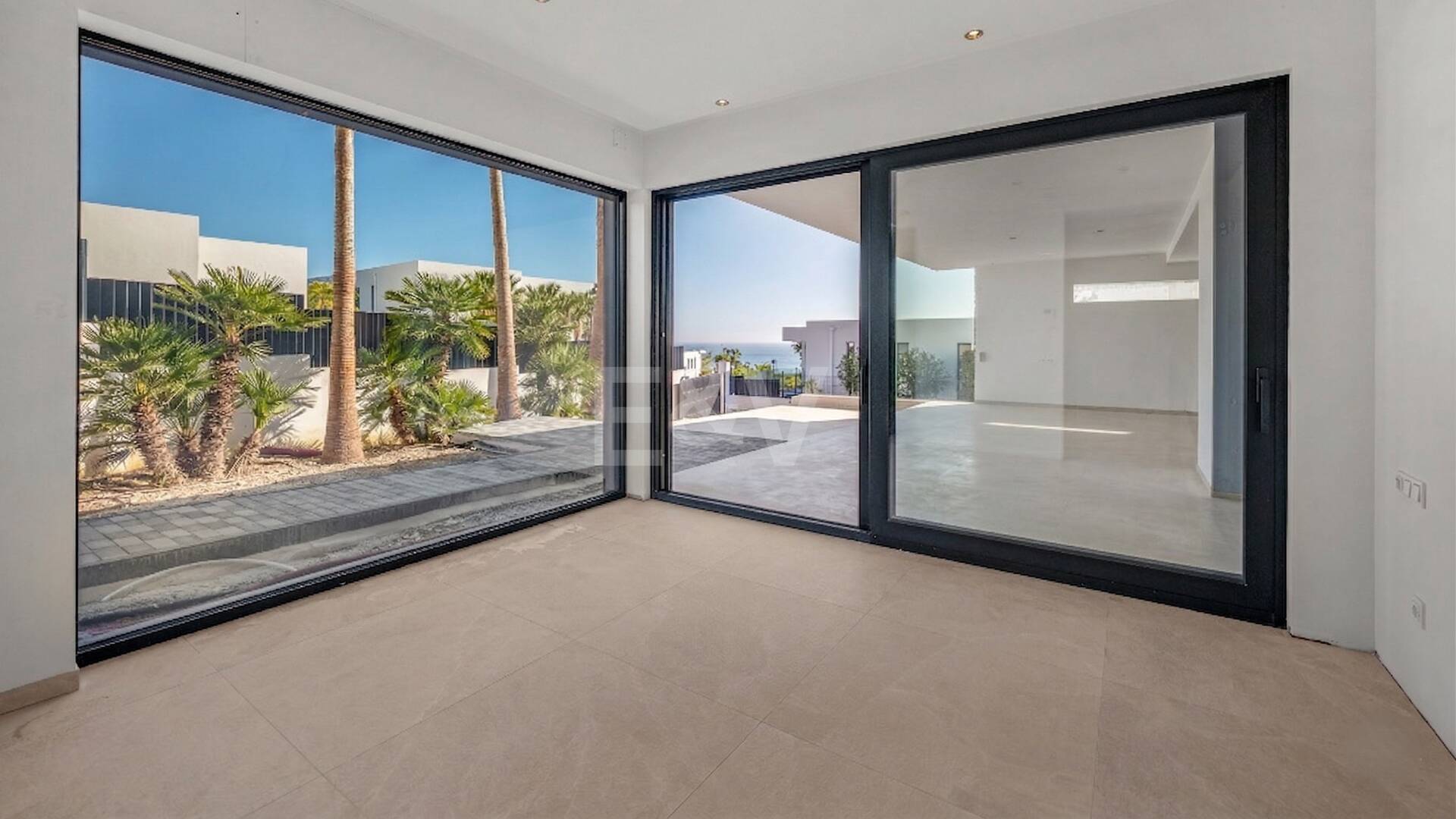 Frontline Golf Villa with Stunning Sea Views