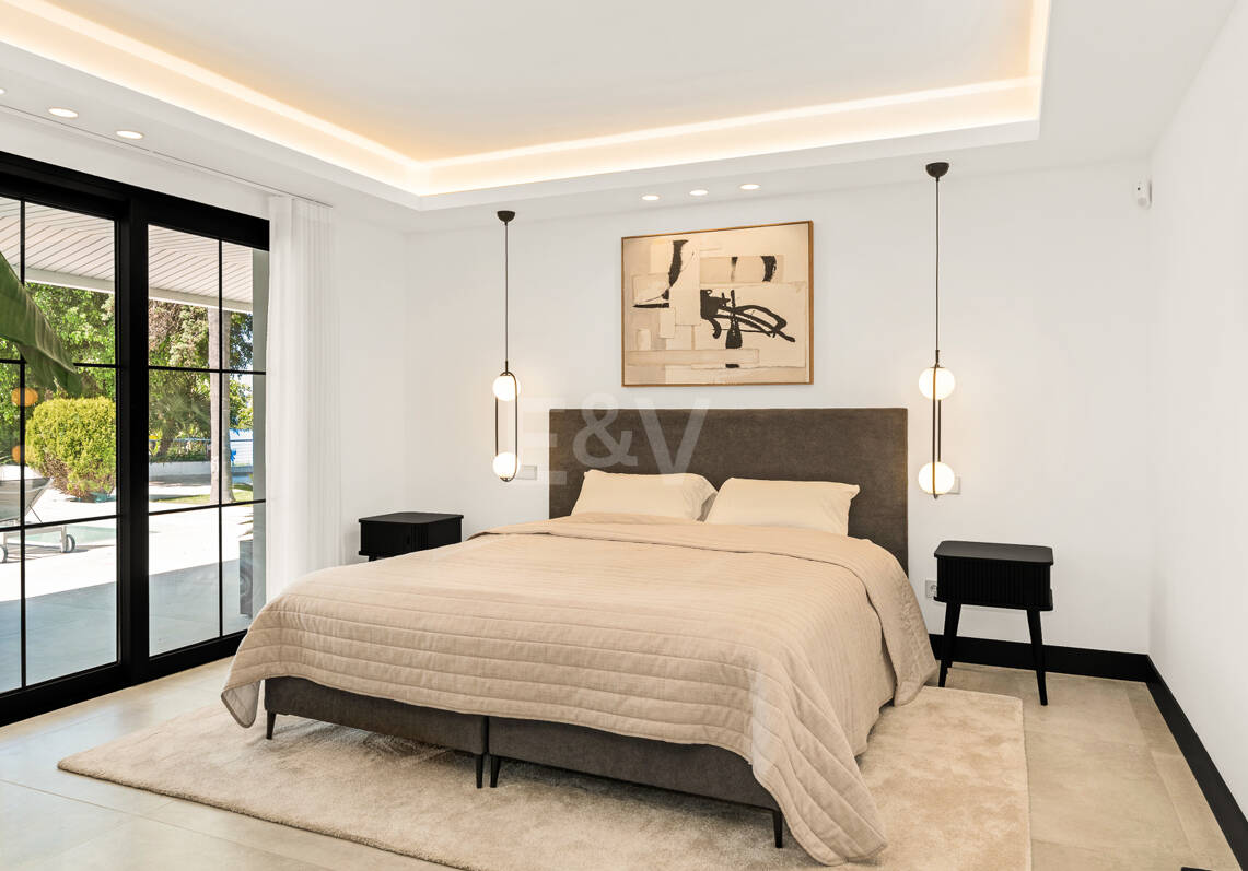 Exclusive Villa with Private Tennis Court Next to Four Seasons Resort