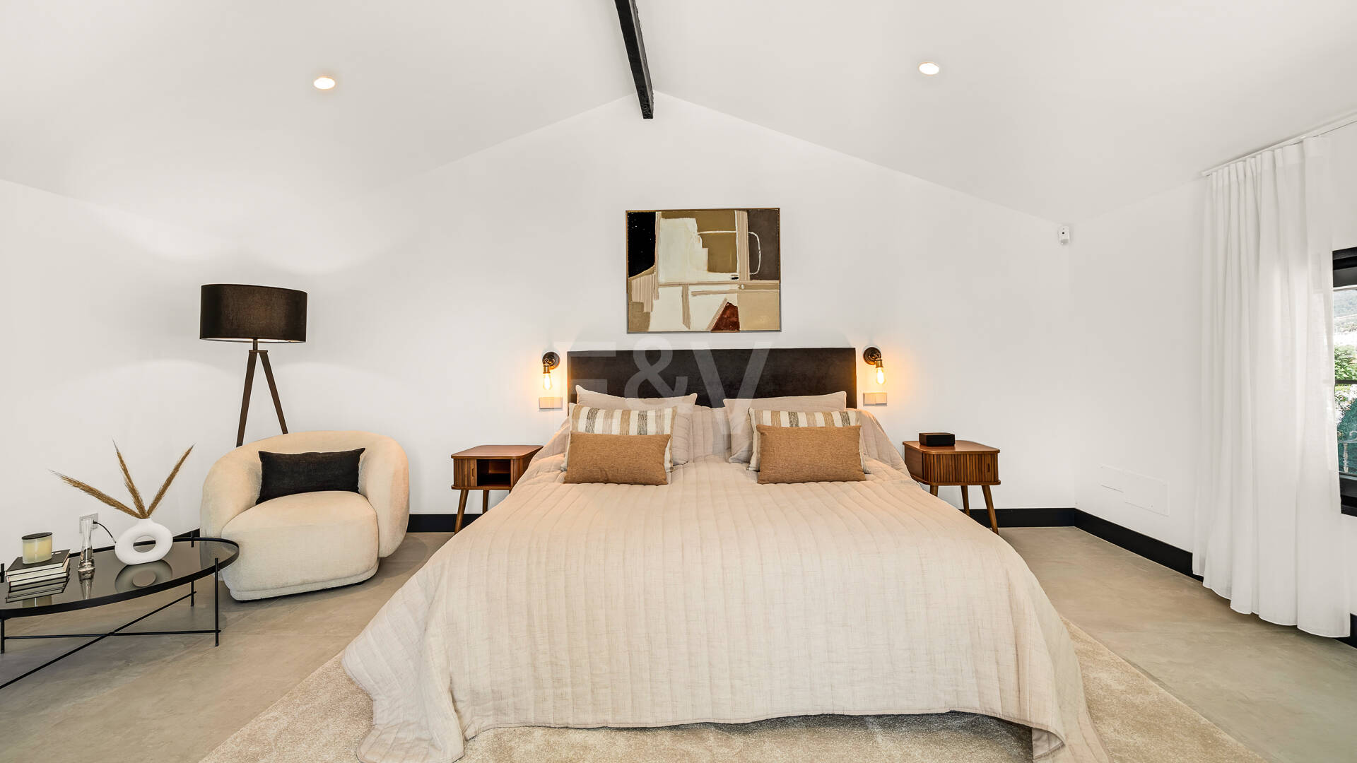 Exclusive Villa with Private Tennis Court Next to Four Seasons Resort