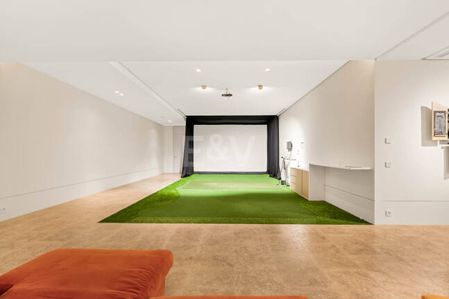 Villa de luxe moderne avec vue panoramique sur la mer à El Herrojo Alto