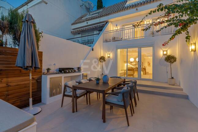 Dom szeregowy na sprzedaż w Nagüeles, Marbella Golden Mile