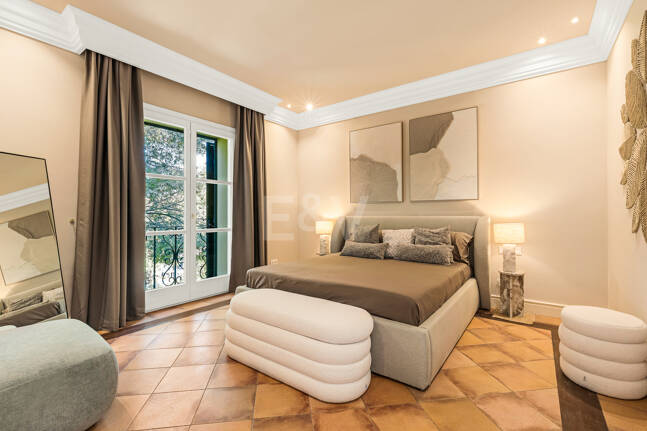Immaculate Classical Estate in Marbella Hill Club II with the Finest Panoramic Views in Marbella
