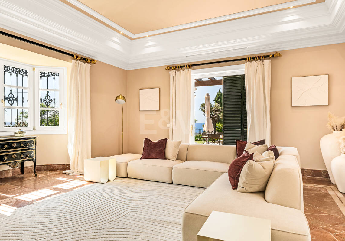 Immaculate Classical Estate in Marbella Hill Club II with the Finest Panoramic Views in Marbella