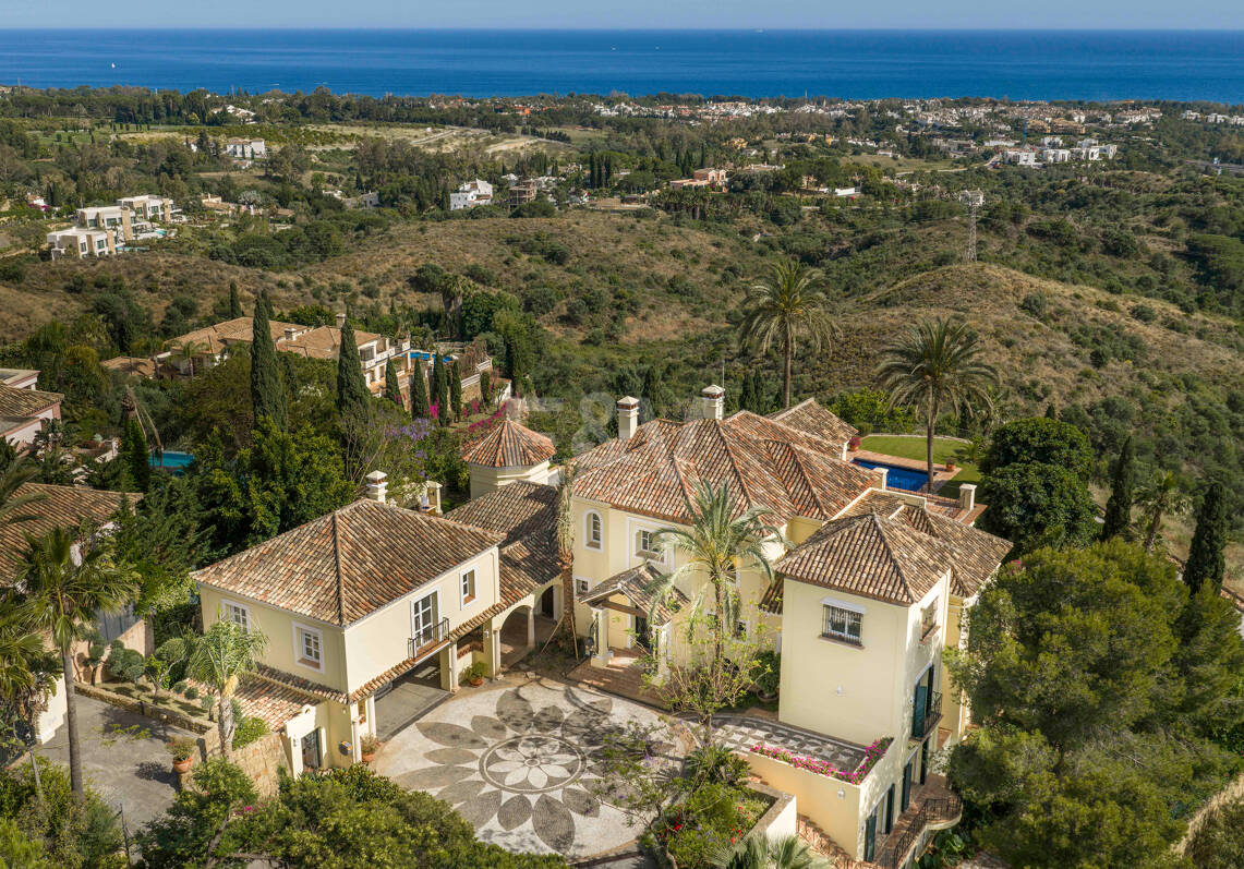 Immaculate Classical Estate in Marbella Hill Club II with the Finest Panoramic Views in Marbella