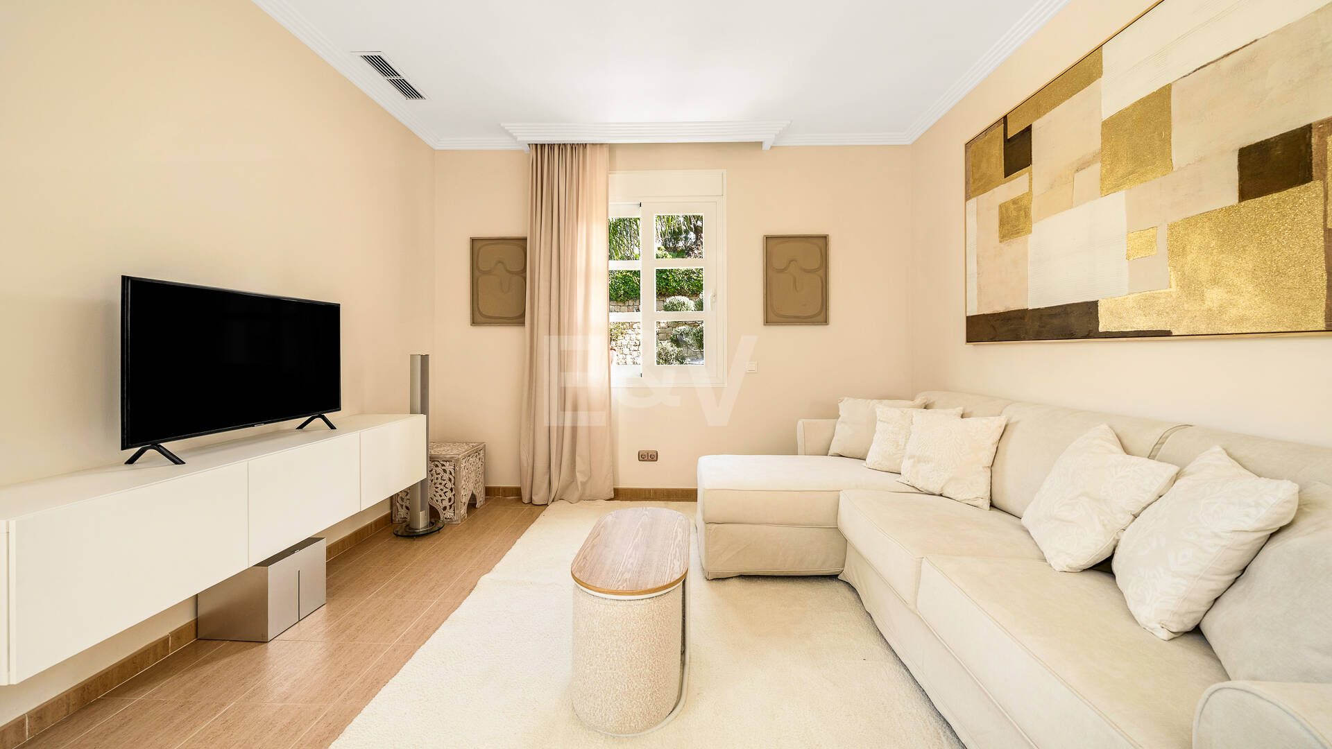 Immaculate Classical Estate in Marbella Hill Club II with the Finest Panoramic Views in Marbella