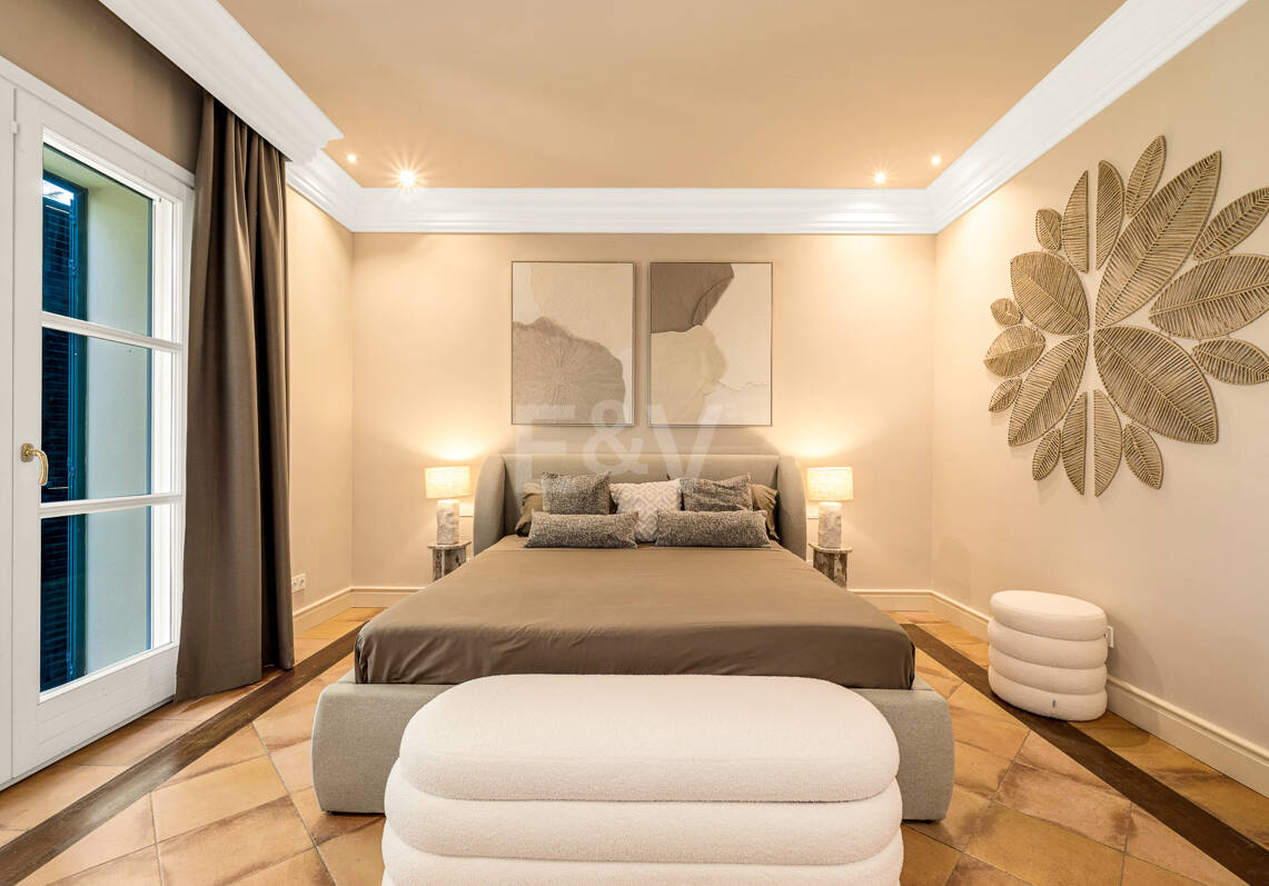 Immaculate Classical Estate in Marbella Hill Club II with the Finest Panoramic Views in Marbella