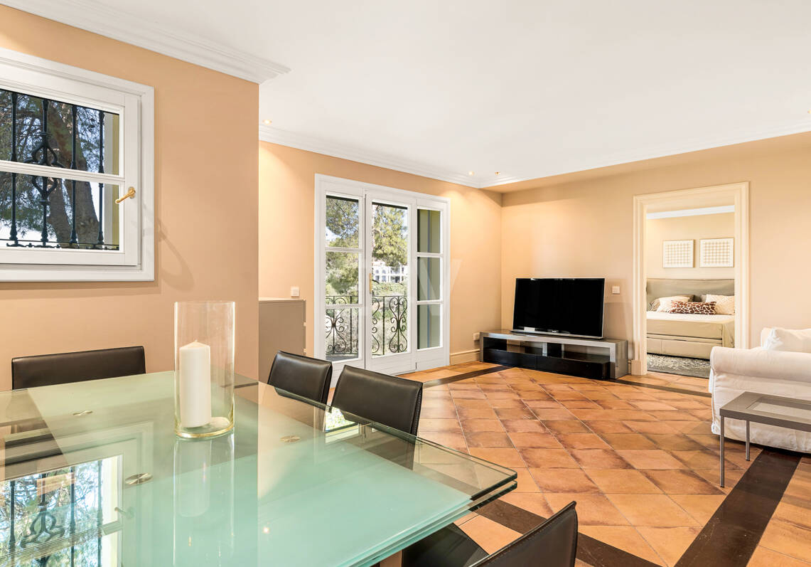 Immaculate Classical Estate in Marbella Hill Club II with the Finest Panoramic Views in Marbella