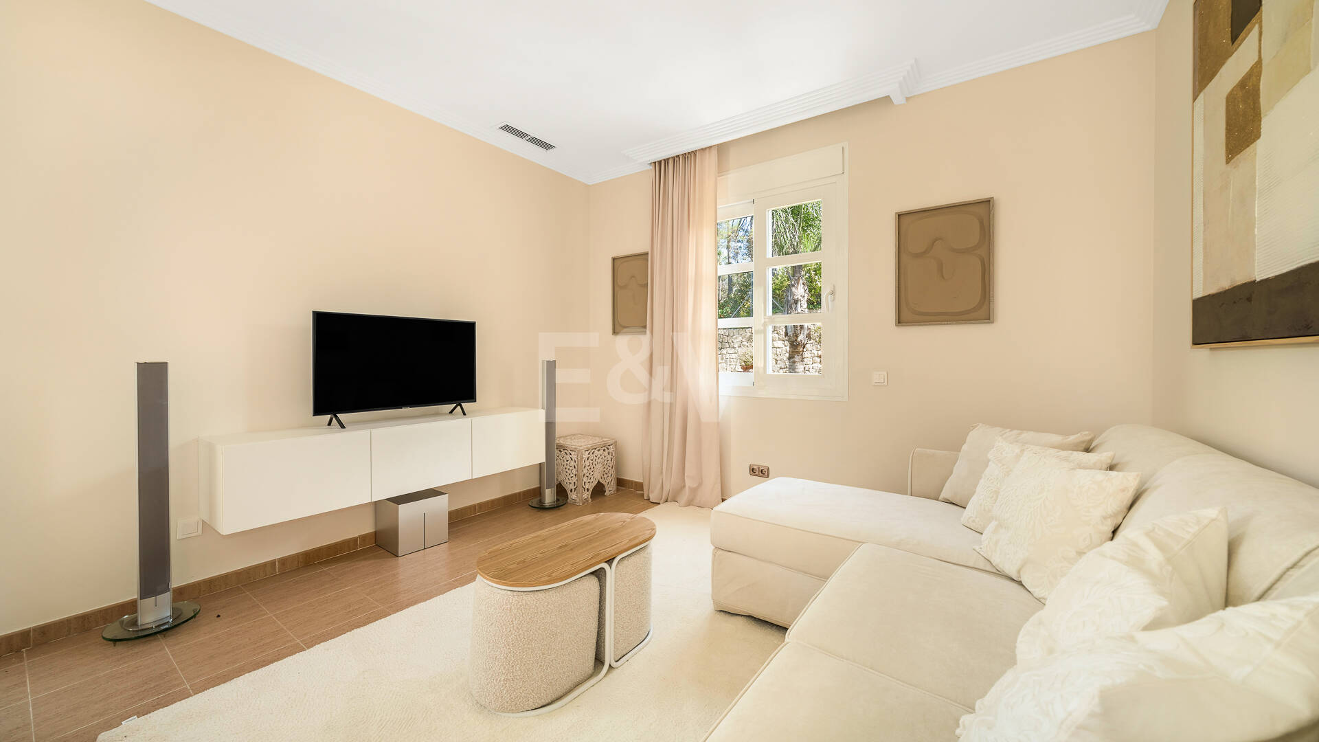 Immaculate Classical Estate in Marbella Hill Club II with the Finest Panoramic Views in Marbella