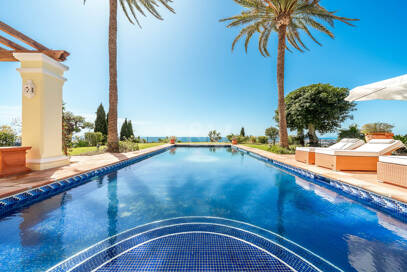 Immaculate Classical Estate in Marbella Hill Club II with the Finest Panoramic Views in Marbella