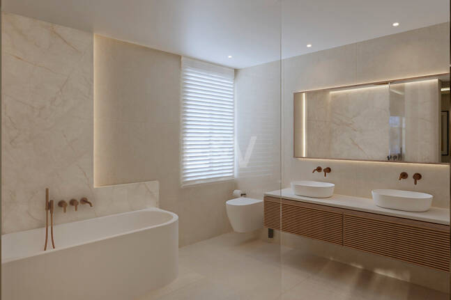 Ekskluzywny przestronny dom pieszo do Puente Romano