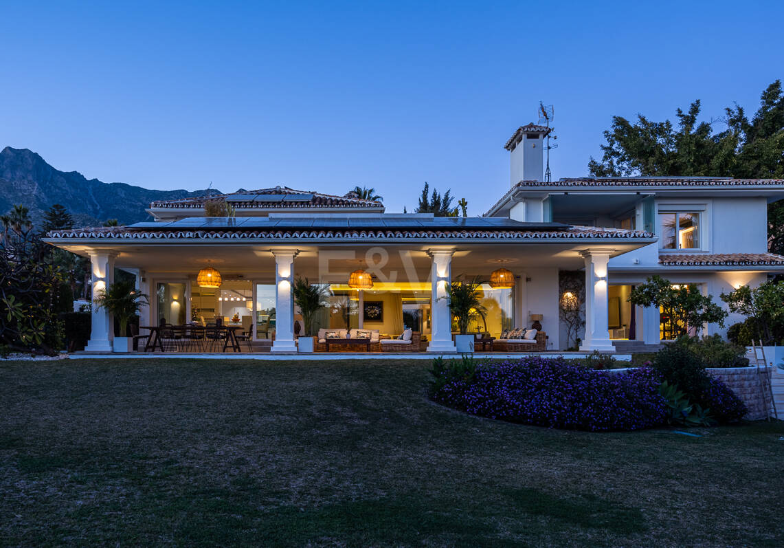 Ein modernes andalusisches Wellness-Anwesen in Sierra Blanca, Goldene Meile von Marbella