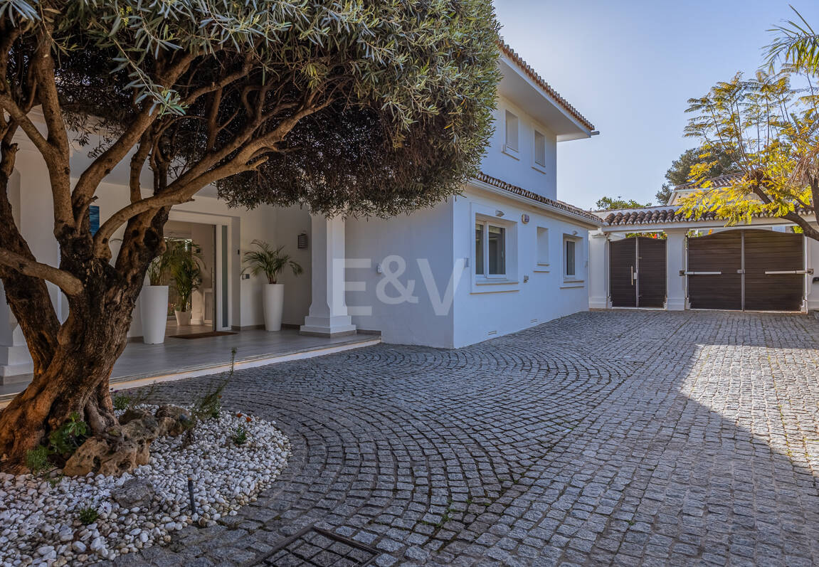 Villa à louer en Marbella Golden Mile, Marbella (Toutes les zones)