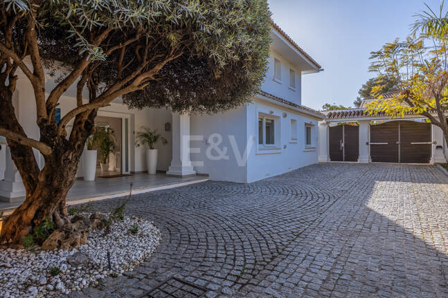 Villa à louer en Marbella Golden Mile, Marbella (Toutes les zones)