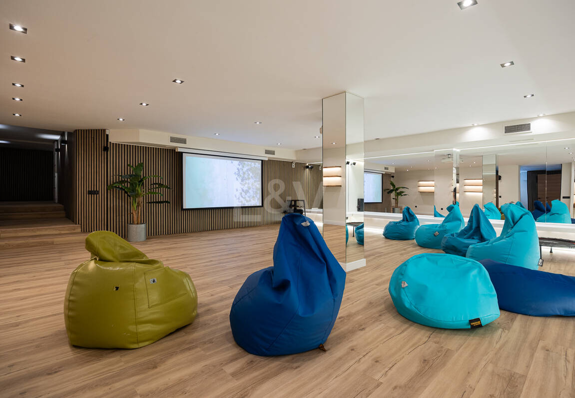 Villa à louer en Marbella Golden Mile, Marbella (Toutes les zones)