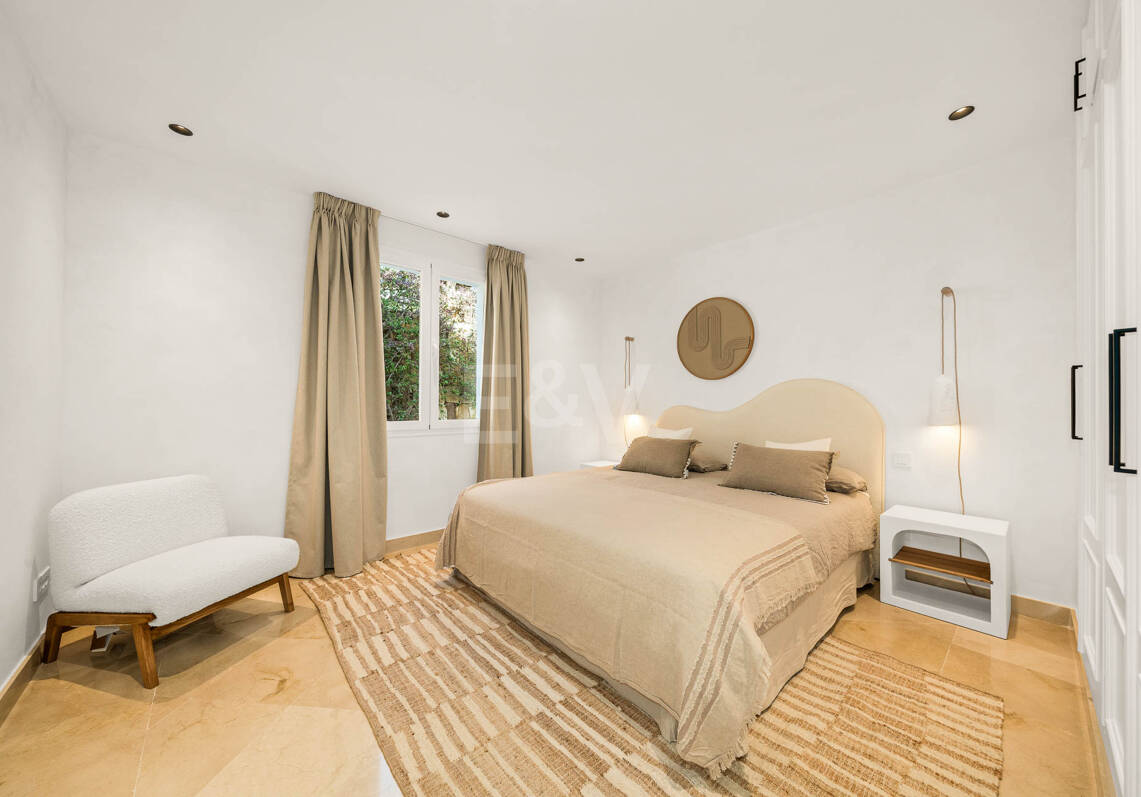 Modern Andalusian Villa Elevated with Minimalistic Boho Style and Picturesque Views in Nueva Andalucía