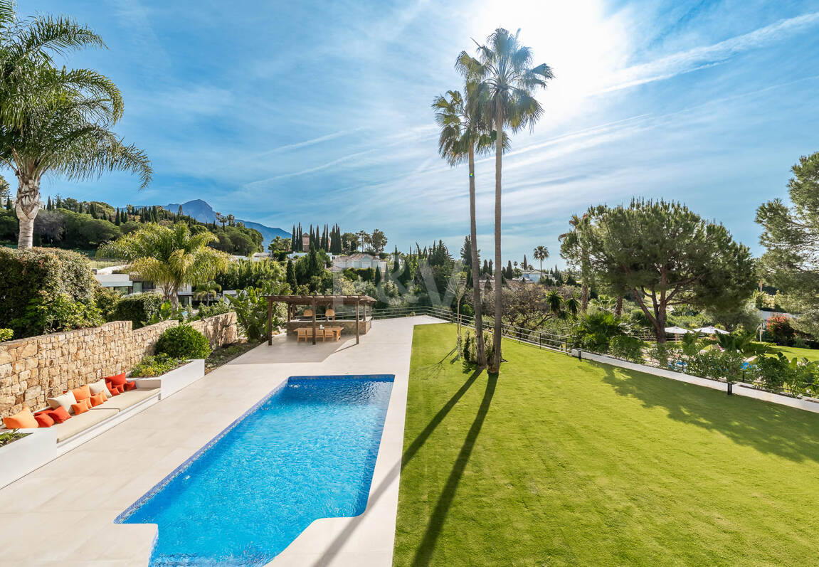 Villa till salu i Nueva Andalucia, Marbella