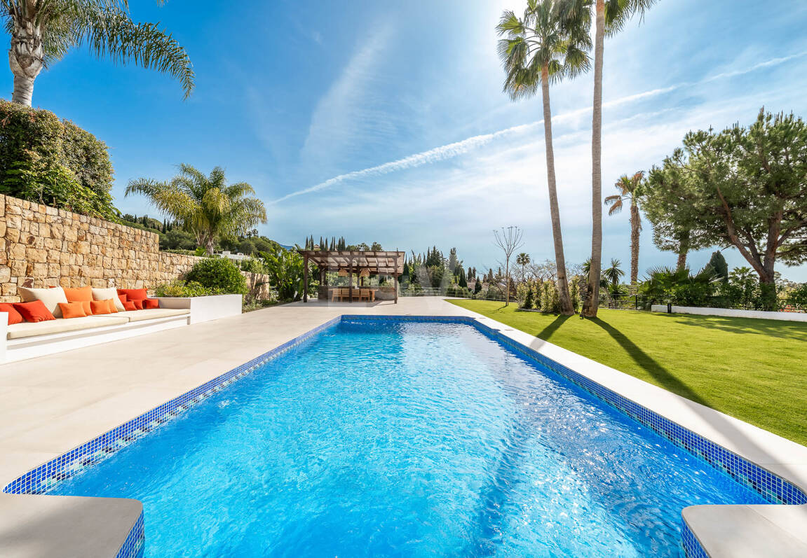 Villa till salu i Nueva Andalucia, Marbella